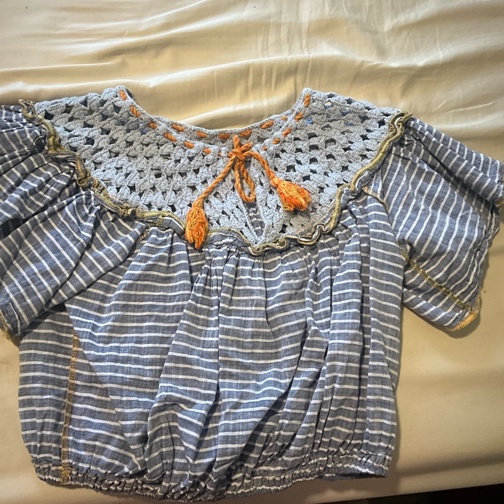 Free People crop shirt XS